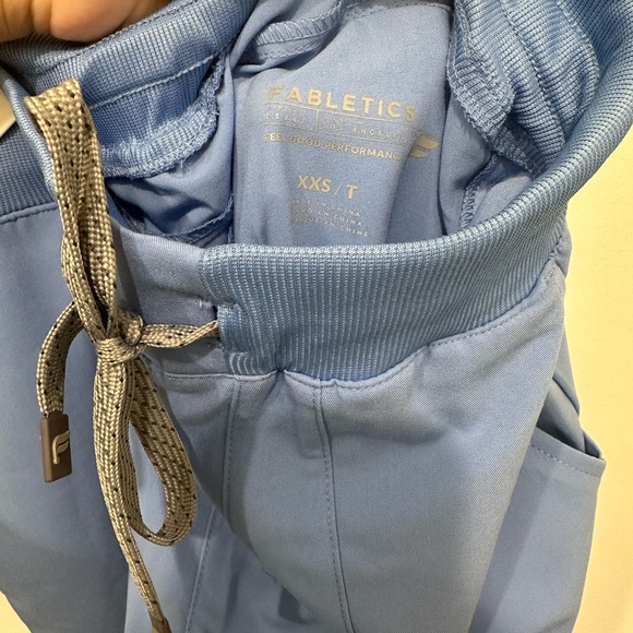 Fabletics High-rise Tall On Call Jogger Scrubs - Picture 4 of 4